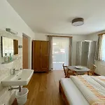 Appartement Hofgartnerhof Strassen